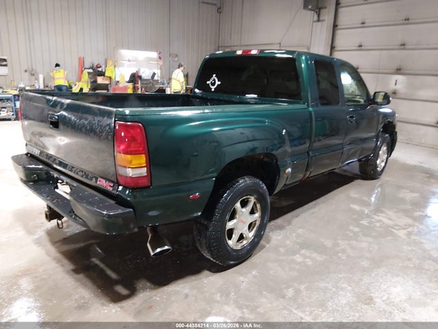 44384214 :رقم المزاد ، 2GTFK69U121329259 vin ، 2002 Gmc Sierra 1500 Denali مزاد بيع