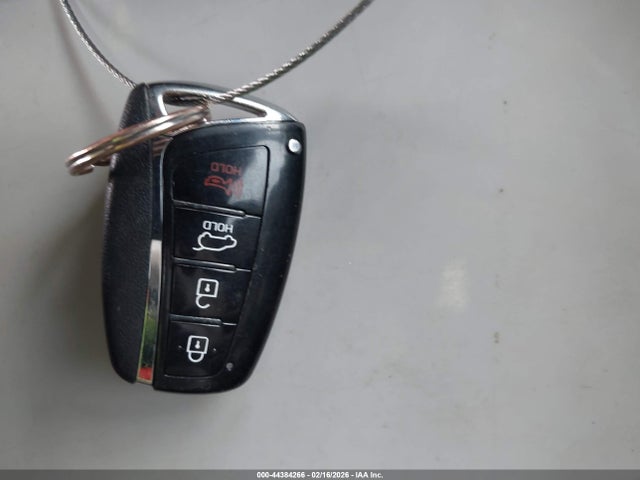 KM8SR4HF6HU175304 Hyundai Santa Fe Limited Ultimate