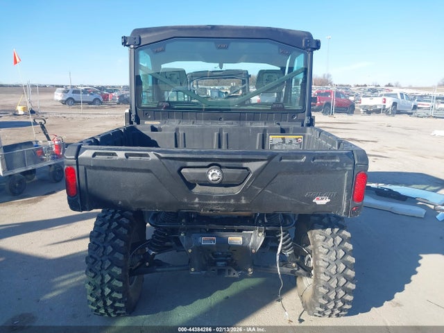 3JBUVAX40RK007248 Can-Am Defender