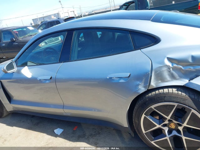 WP0AA2Y11SSA09827 Porsche Taycan 4