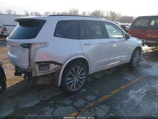 2021 CADILLAC XT6 1GYKPGRS4MZ162999 Photo 3