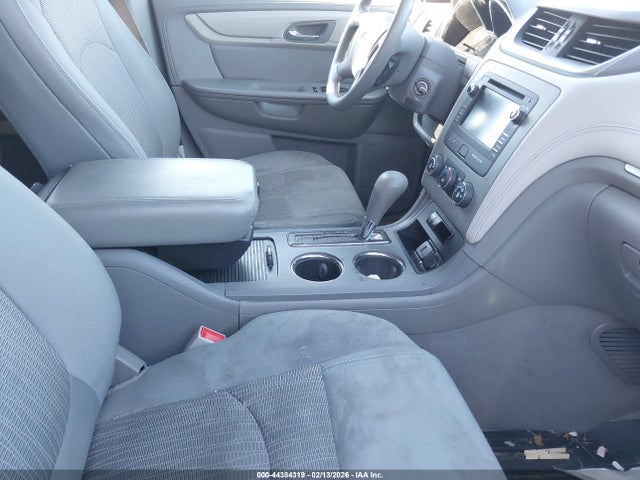 1GNKVFKD5HJ329027 Chevrolet Traverse Ls