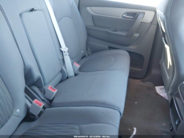1GNKVFKD5HJ329027 Chevrolet Traverse Ls