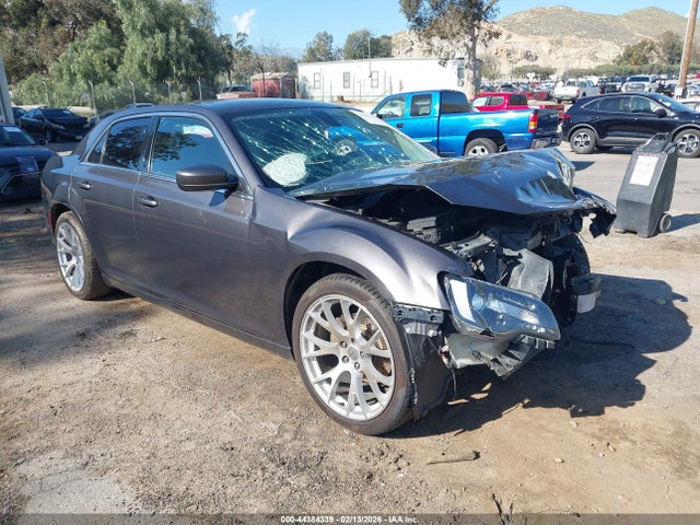 2015 CHRYSLER 300 2C3CCAAG6FH864243