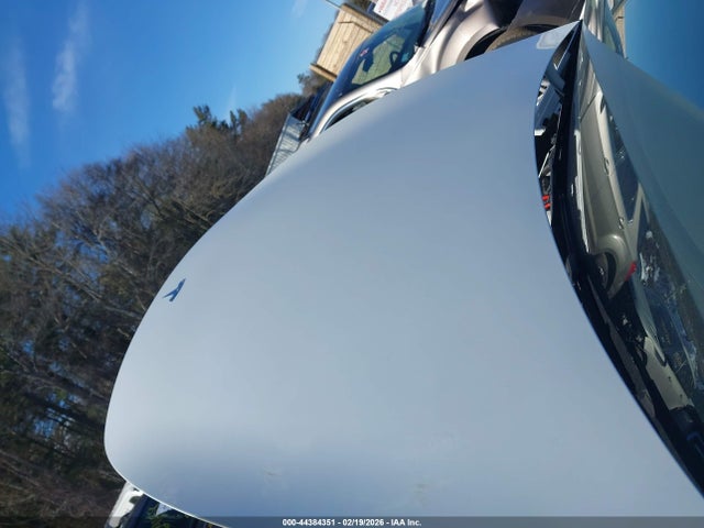 44384351 :رقم المزاد ، 7SAYGAEEXSF224490 vin ، 2025 Tesla Model Y Long Range Dual Motor All-wheel Drive مزاد بيع