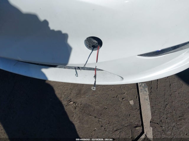 44384351 :رقم المزاد ، 7SAYGAEEXSF224490 vin ، 2025 Tesla Model Y Long Range Dual Motor All-wheel Drive مزاد بيع