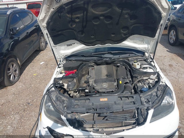 2015 MERCEDES-BENZ C 250 WDDGJ4HB6FG398281 Photo 9