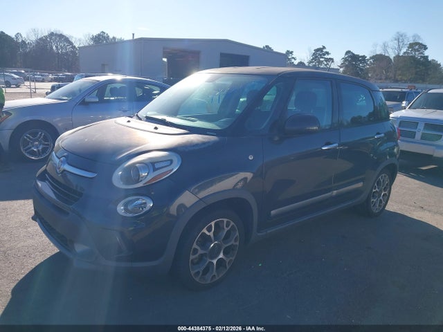 2014 FIAT 500L ZFBCFADH5EZ018713 Photo 1