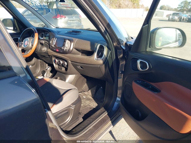 2014 FIAT 500L ZFBCFADH5EZ018713 Photo 4