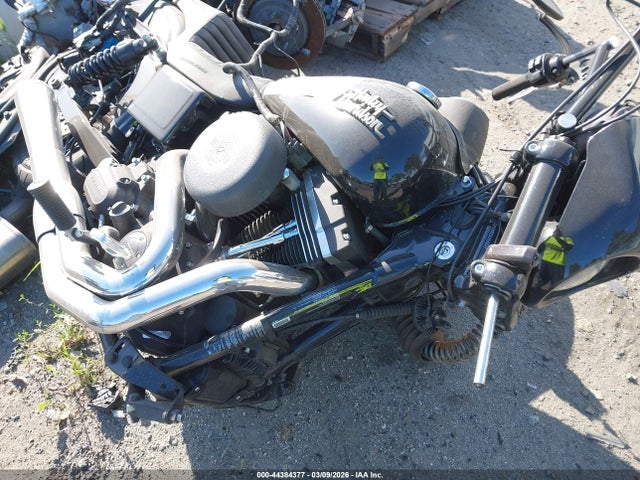 2016 HARLEY-DAVIDSON FXDB 1HD1GXM32GC315483