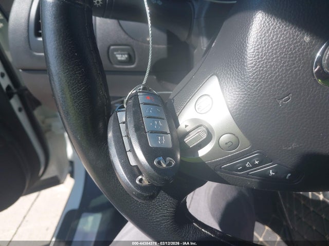 44384378 :رقم المزاد ، JN8CS1MW9HM412342 vin ، 2017 Infiniti Qx70 مزاد بيع