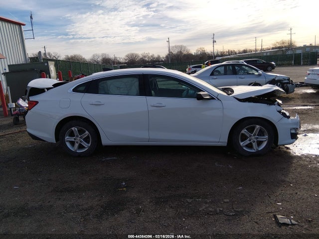 1G1ZC5ST3KF181428 Chevrolet Malibu 1fl