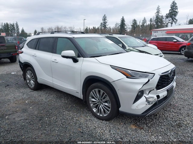 Toyota Highlander Hybrid Platinum 2025 5TDEBRCH0SS667723 zdjęcie główne