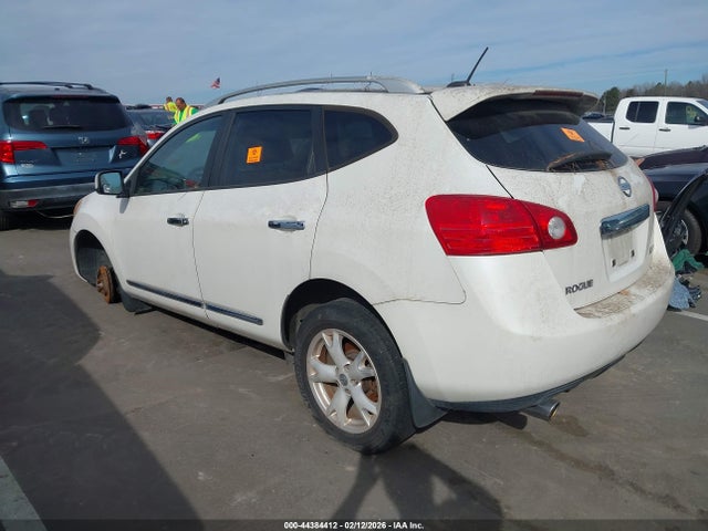 2011 NISSAN ROGUE JN8AS5MV7BW269117 Photo 2