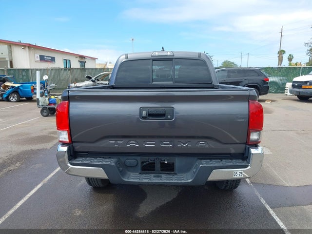 5TFAX5GN7KX160255 Toyota Tacoma Sr5