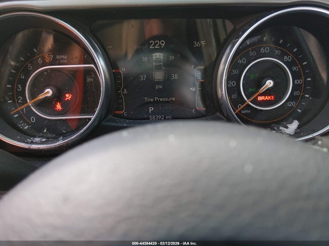 44384420 :رقم المزاد ، 1C6JJTAG8LL215229 vin ، 2020 Jeep Gladiator Sport S 4x4 مزاد بيع