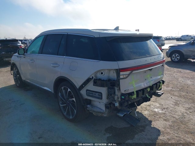 2020 LINCOLN AVIATOR 5LM5J7XC3LGL00616 Photo 2