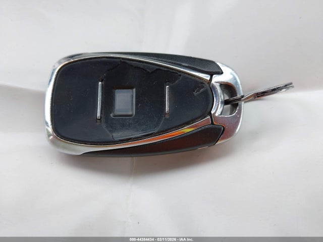 1GNERFKW7KJ118194 Chevrolet Traverse Ls