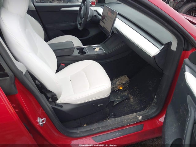 2023 TESLA MODEL Y 7SAYGDED7PF957662 Photo 4