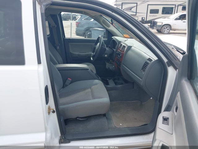 Продажа на аукционе авто 2005 Dodge Dakota Slt, vin: 1D7HW42N55S276077, номер лота: 44384460