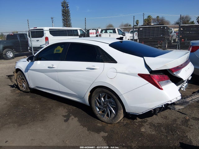 KMHLM4DJ8SU158699 Hyundai Elantra Hybrid Blue