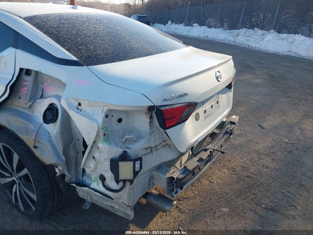 1N4BL4CV2MN325892 Nissan Altima Sr Fwd