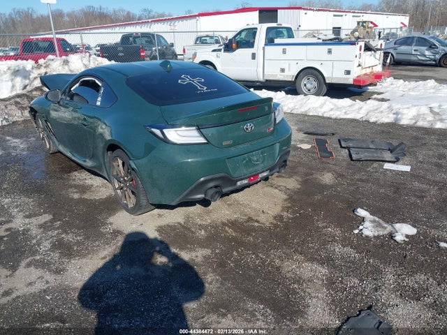 2025 TOYOTA GR86 JF1ZNBM12S9750334 Photo 2