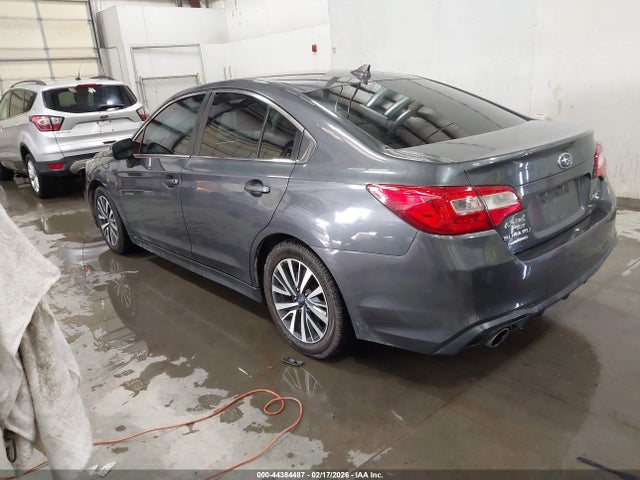 4S3BNAH60J3032715 Subaru Legacy 2.5i Premium