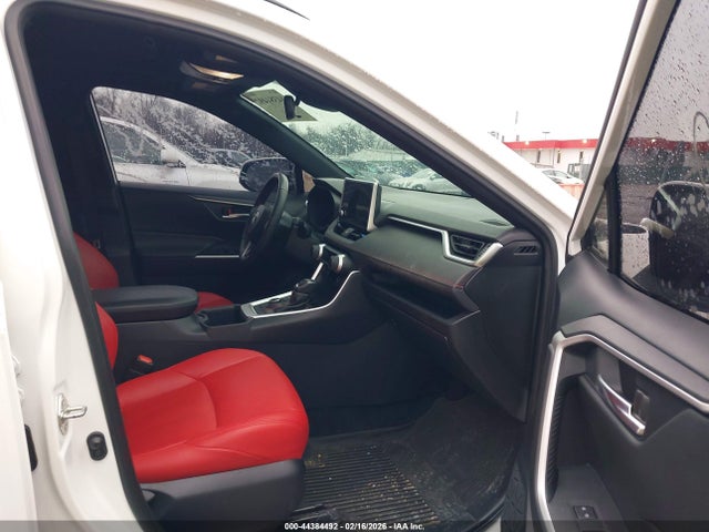 2023 TOYOTA RAV4 PRIME JTMAB3FV7PD160916 Photo 4