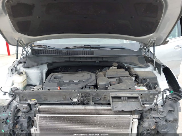 2019 Kia Sorento 2.4l L მანქანა იყიდება აუქციონზე, vin: 5XYPG4A34KG565343, აუქციონის ნომერი: 44384494