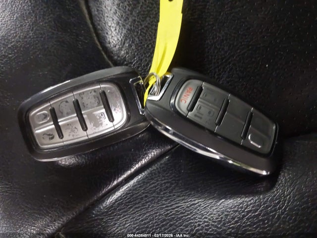 2022 CHRYSLER PACIFICA 2C4RC1BG7NR128179 Photo 10