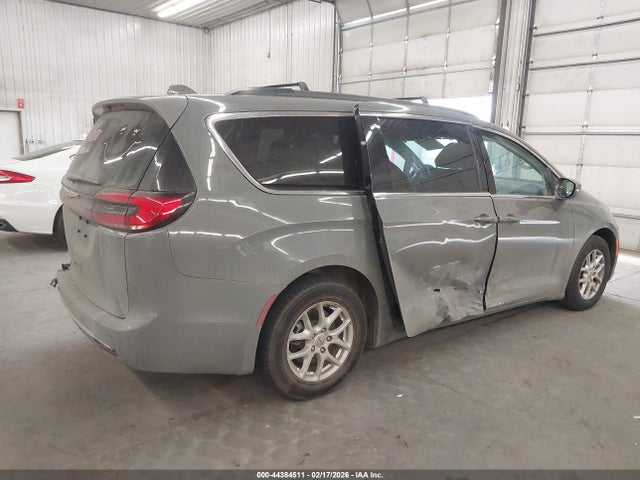 2022 CHRYSLER PACIFICA 2C4RC1BG7NR128179 Photo 3