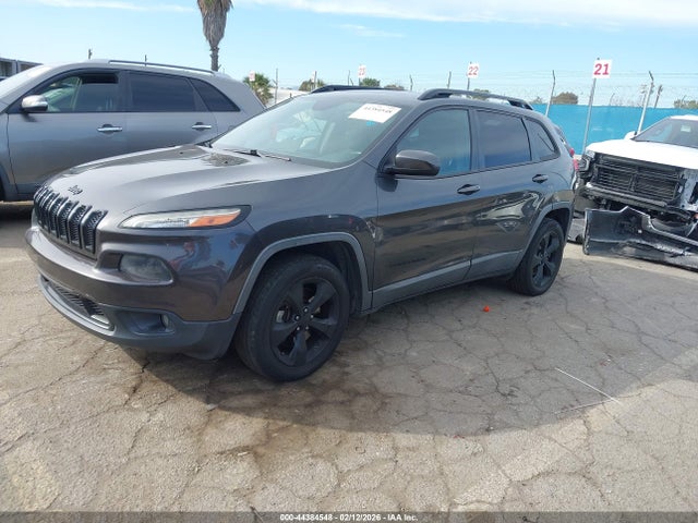 Jeep Cherokee Latitude Altitude 2015 1C4PJLCS5FW723147 Image 2