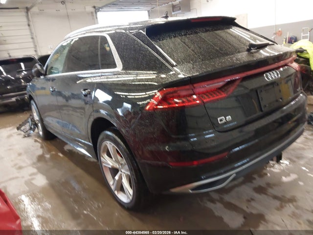 44384565 :رقم المزاد ، WA1BVAF19LD008718 vin ، 2020 Audi Q8 Premium Plus 55 Tfsi Quattro Tiptronic مزاد بيع