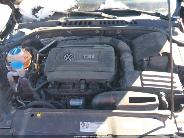 3VWD17AJ3GM233020 Volkswagen Jetta 1.8t Sport