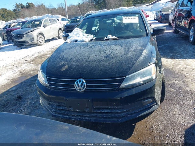 3VWD17AJ3GM233020 Volkswagen Jetta 1.8t Sport