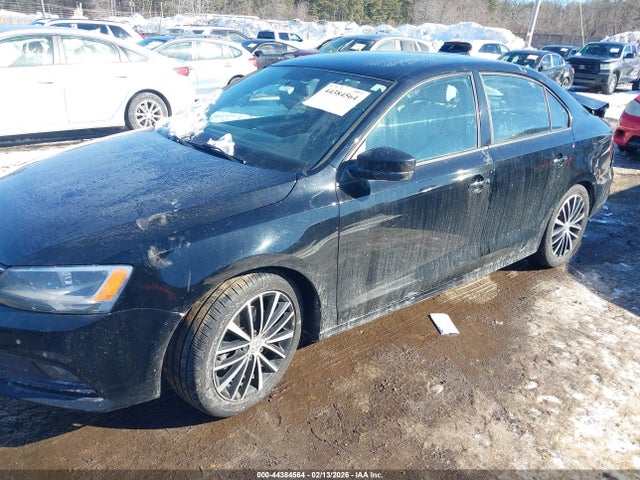 3VWD17AJ3GM233020 Volkswagen Jetta 1.8t Sport