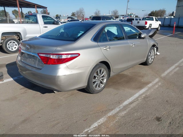 Toyota CAMRY XLE 2015 4T1BF1FK2FU072949 Image 4