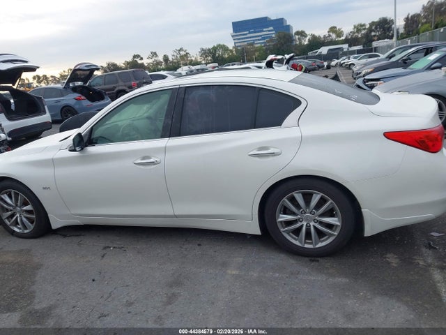 JN1EV7AP8GM302699 Infiniti Q50 3.0t Premium