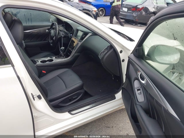 JN1EV7AP8GM302699 Infiniti Q50 3.0t Premium
