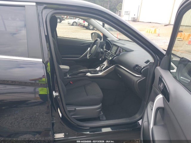 JA4ATUAAXRZ034301 Mitsubishi Eclipse Cross Es S-awc
