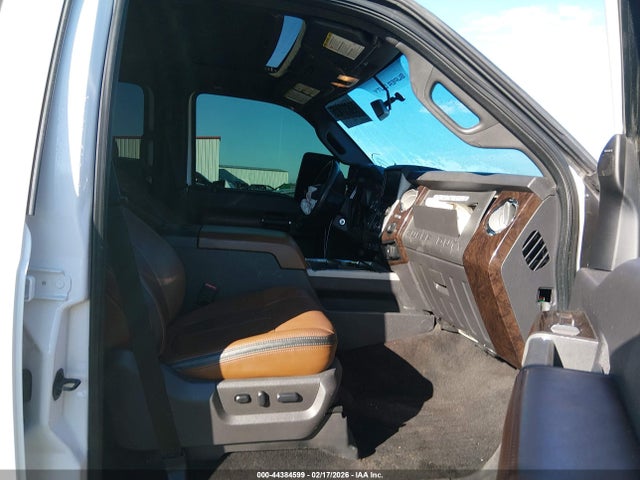 Продажа на аукционе авто 2015 Ford F-250 Lariat, vin: 1FT7W2BT2FEA31360, номер лота: 44384599