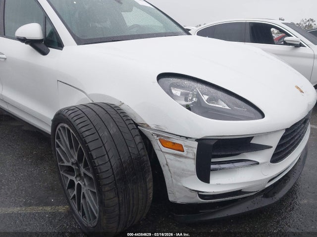 2020 PORSCHE MACAN WP1AA2A53LLB00781 Photo 5
