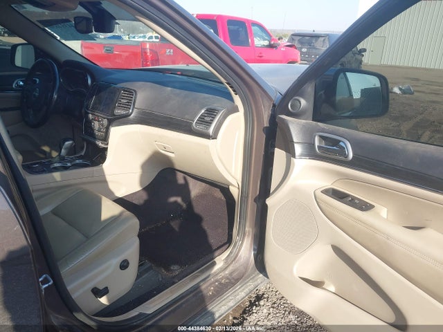 2019 JEEP GRAND CHEROKEE 1C4RJFBG6KC538933 Photo 4