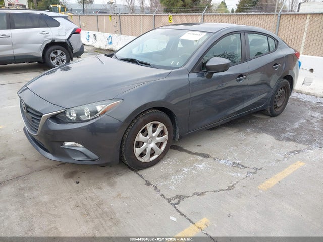 3MZBM1U75FM193940 Mazda Mazda3 I Sport