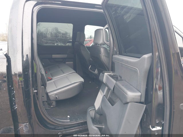 Ford F-150 Lightning Lariat 2024 1FT6W5L75RWG27463 Image 8