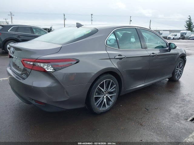4T1F31AK2RU624553 Toyota Camry Hybrid Xle