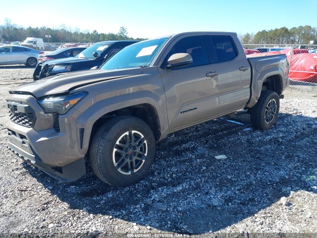 2026 Toyota Tacoma Trd Sport მანქანა იყიდება აუქციონზე, vin: 3TMLB5JN4TM215543, აუქციონის ნომერი: 44384657