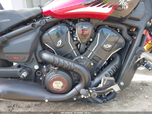 INDIAN MOTORCYCLE CO. 101 Scout 2025 56KSSE770S3203520 Image 8