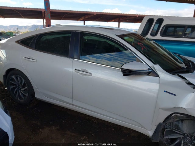Honda Insight Touring 2020 19XZE4F99LE010396 Image 13